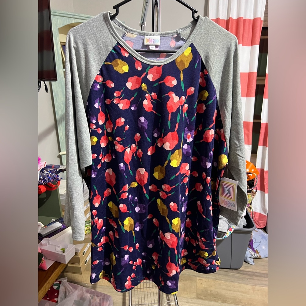 NWT LuLaRoe Randy Top